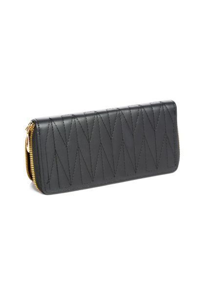 Stitch Detail Wallet