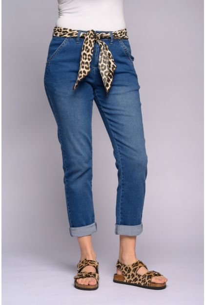 Slim Denim With Scarf