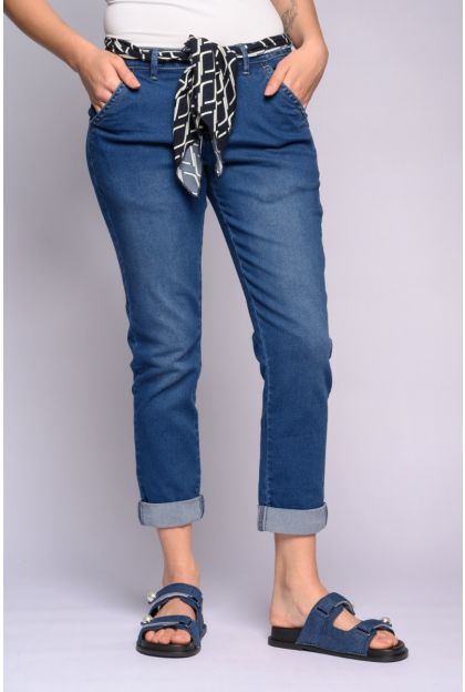 Slim Denim With Scarf